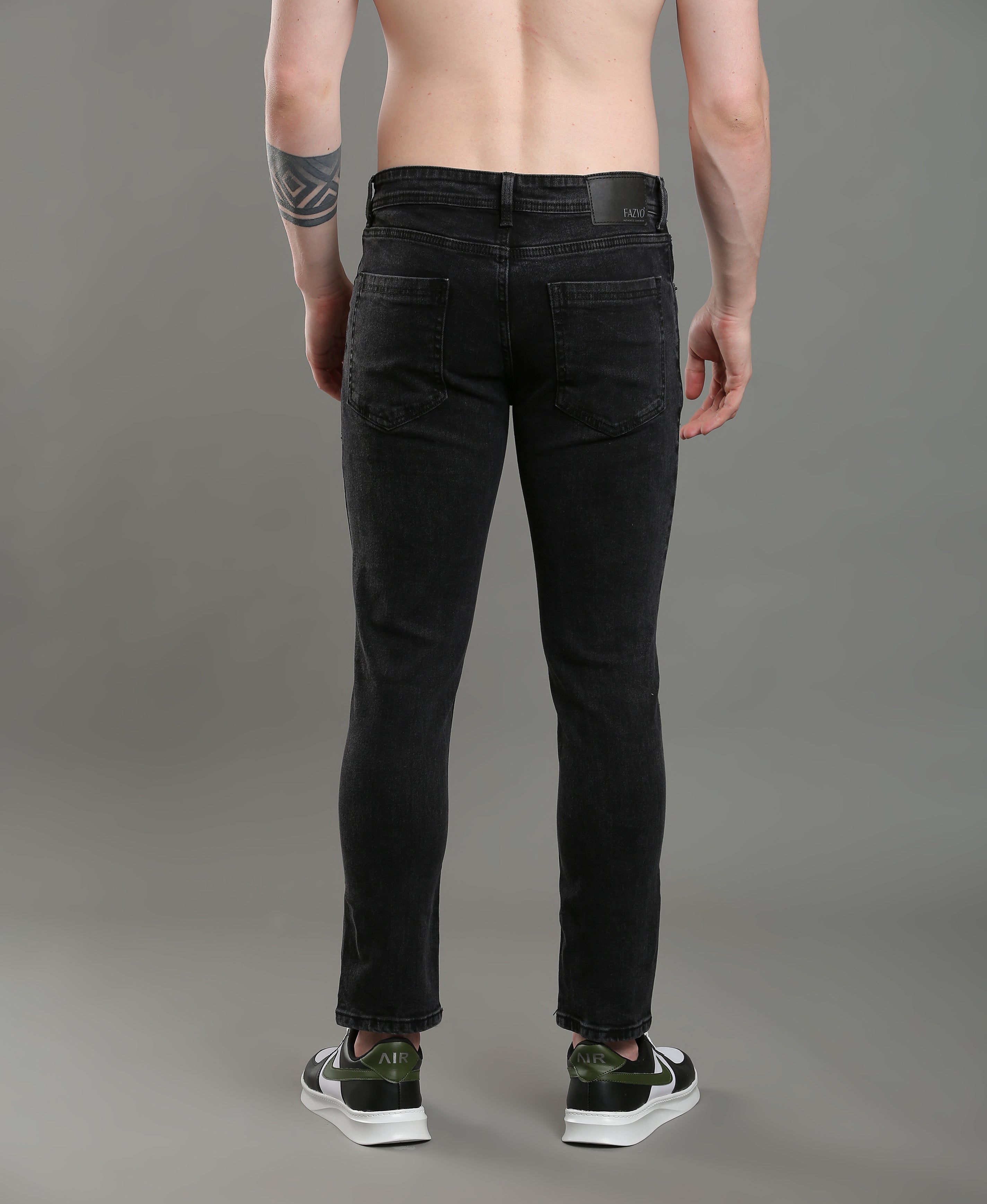 Onyx Edge Crop Denim