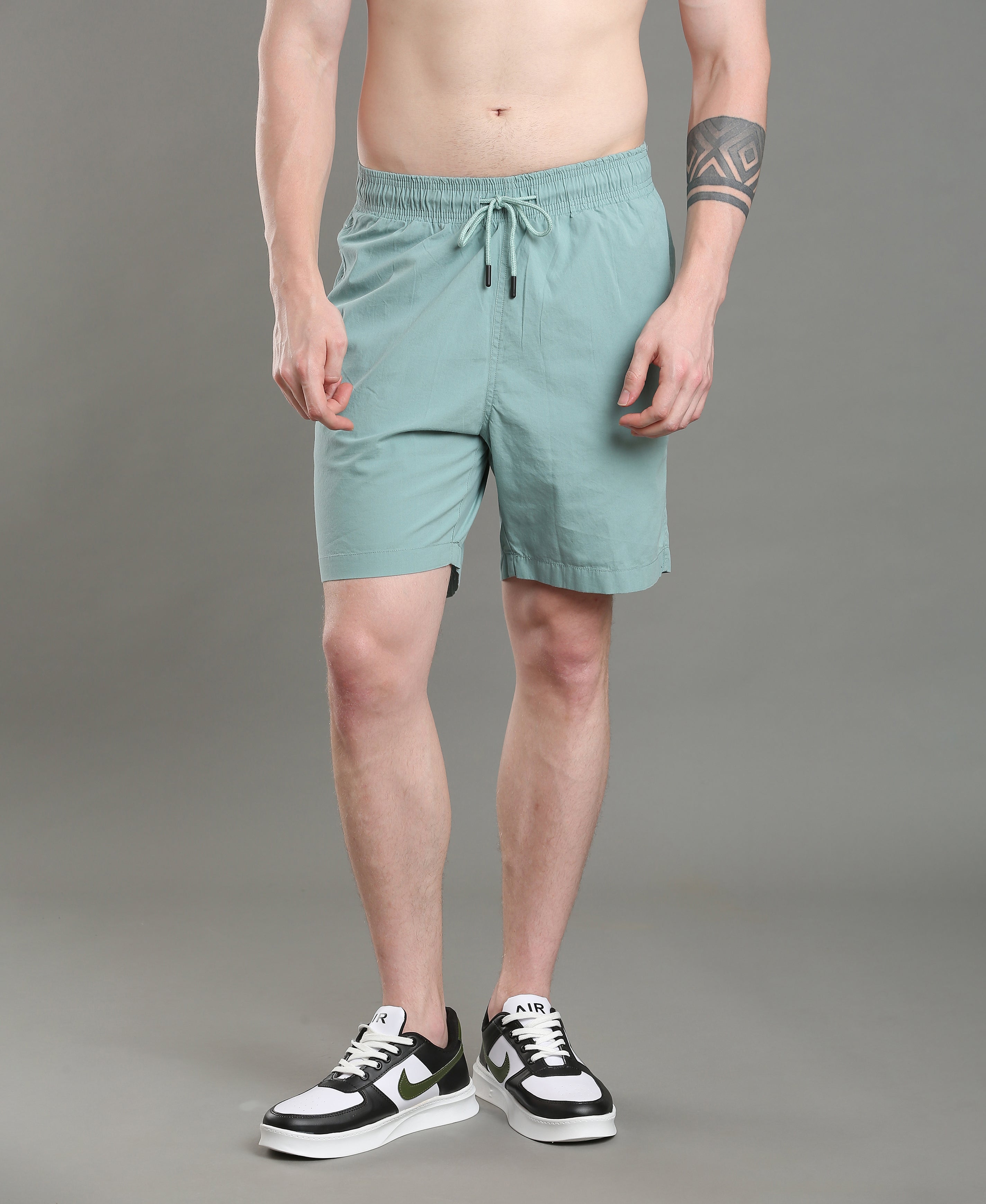 Leafline Regular Fit Shorts