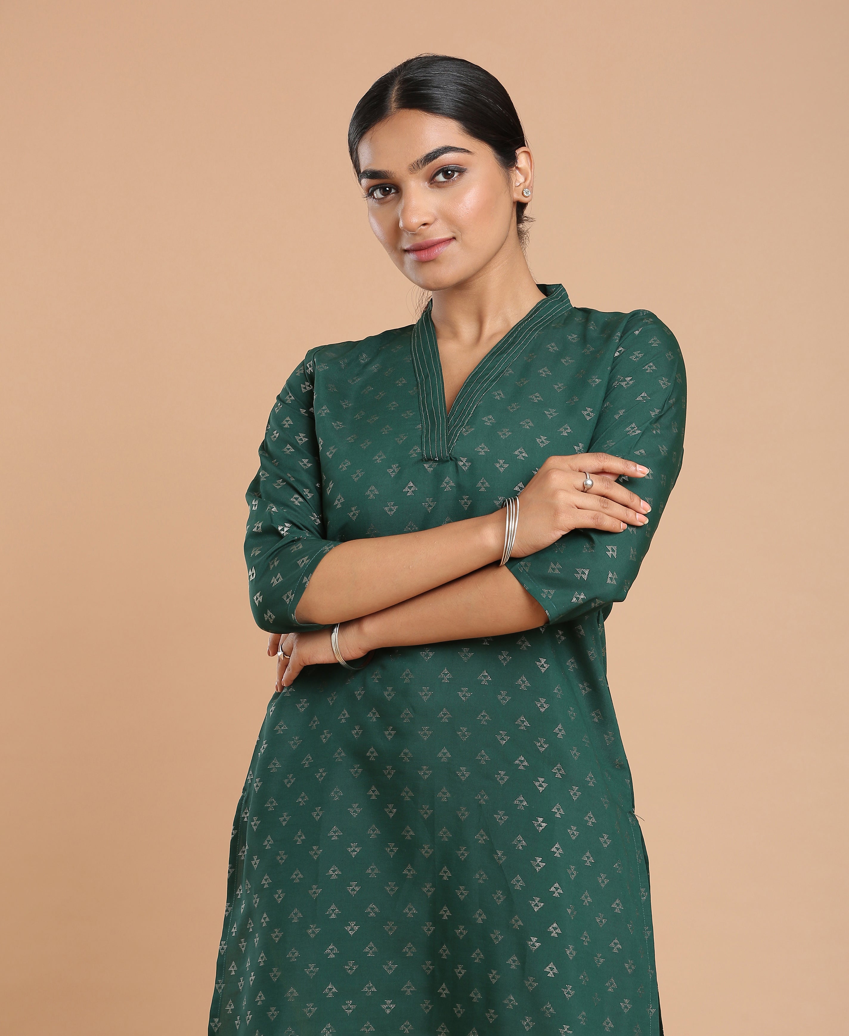 Forest Glow Silk Kurtii