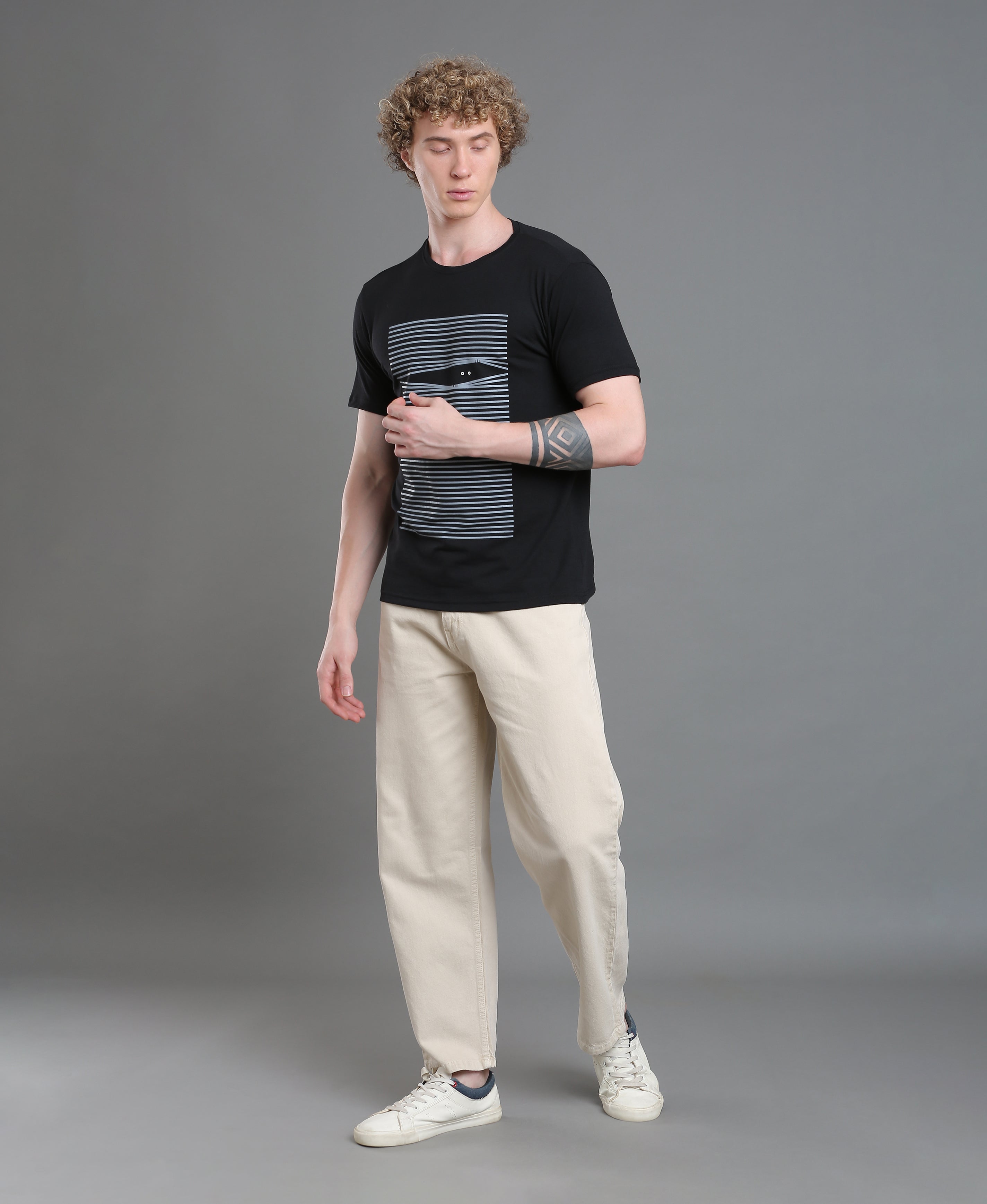 Obsidian Crest Print Tee