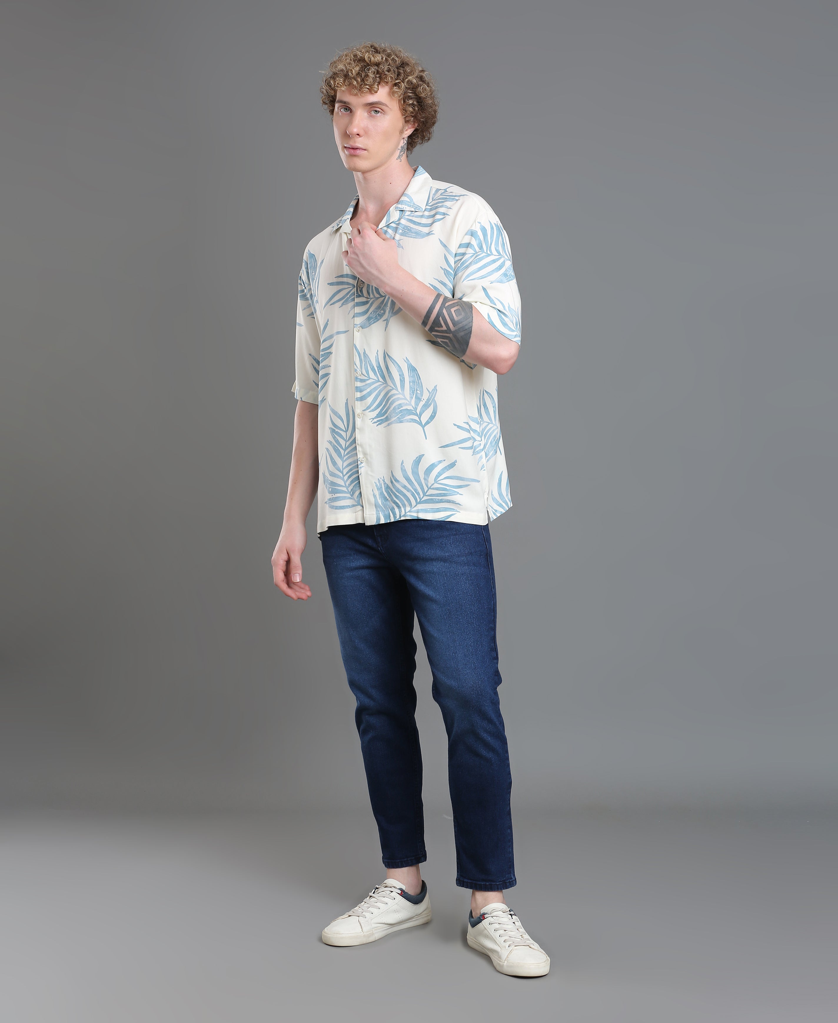 Marine Fade Carrot Fit Jeans