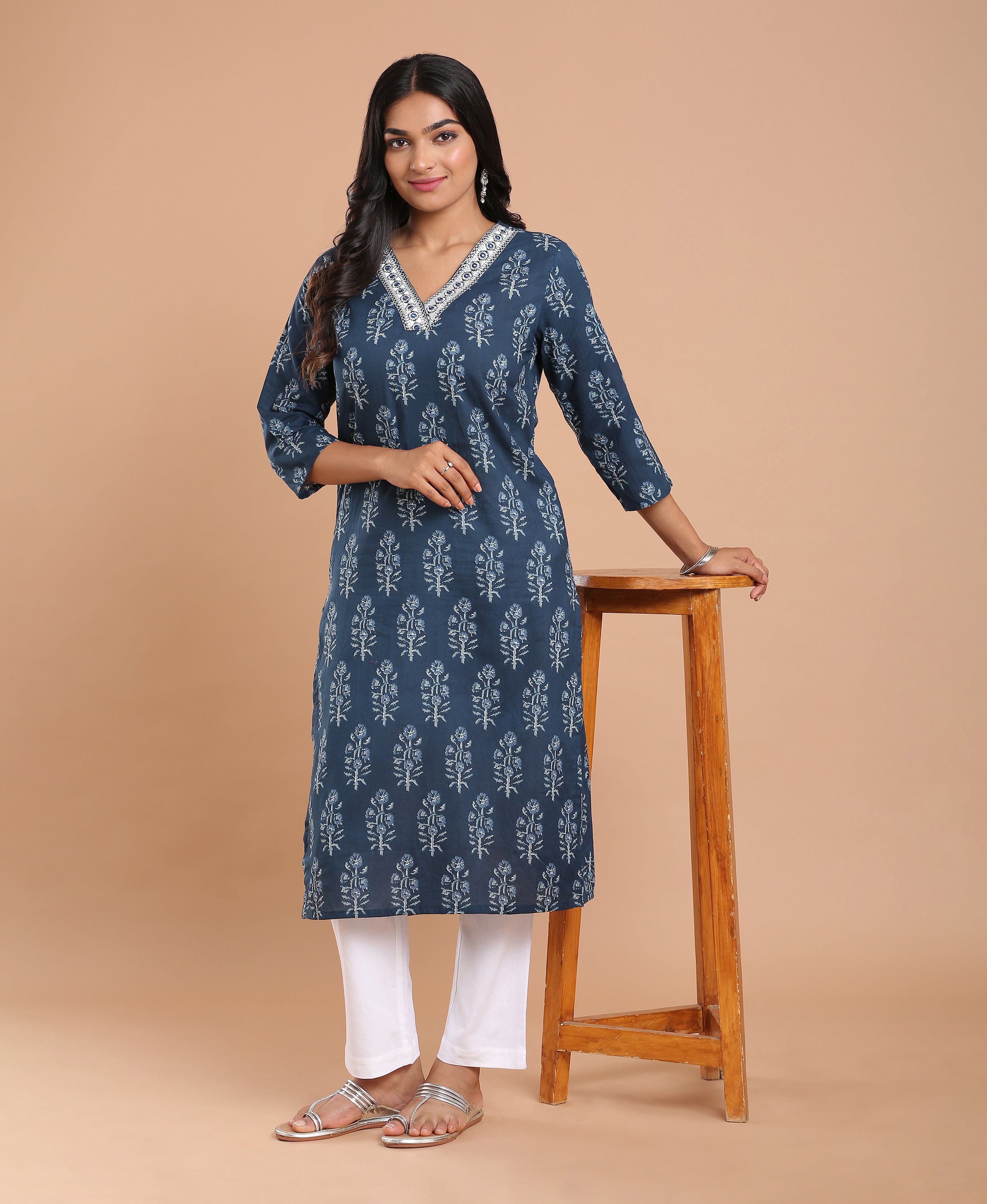 Midnight Bloom Straight Kurti